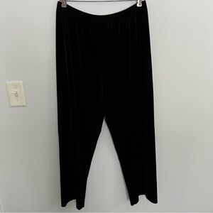 Chico’s Design Woman’s Velvet Pants Size XL Straight Pull On Black